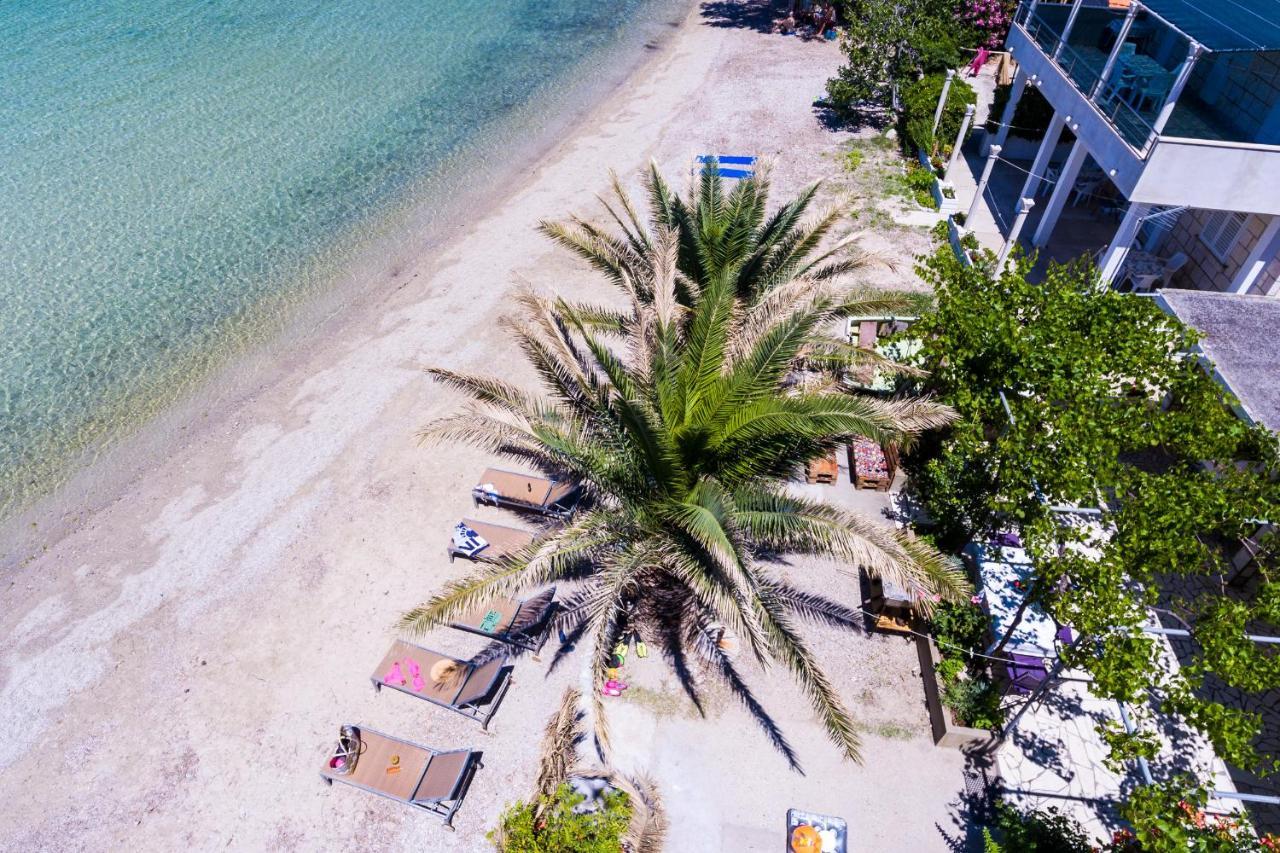 Apartments Dalmatin Zuljana Exterior photo